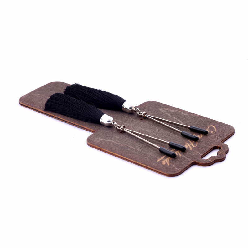 Зажимы-вилки на соски "Crazy Handmade" с черными кисточками  